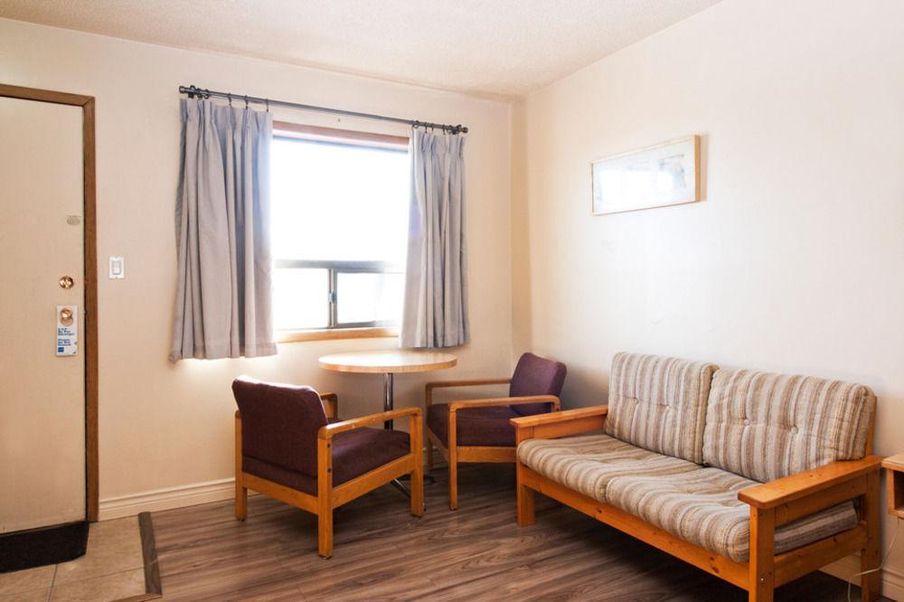Horizon Motel Saint Albert 外观 照片
